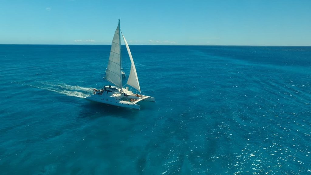Catamarán a Vela - Tour a Isla Saona Relax